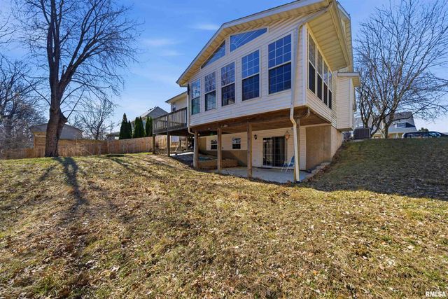 315 OAKBROOK Drive, East Peoria, IL 61611