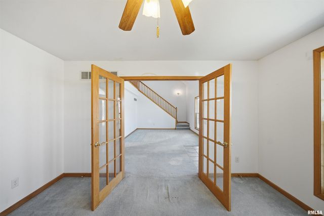 315 OAKBROOK Drive, East Peoria, IL 61611