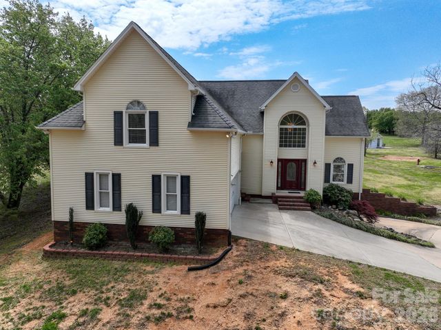 6665 Dellwood Drive, Kannapolis, NC 28081