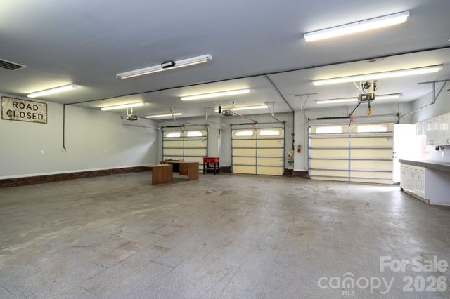 6665 Dellwood Drive, Kannapolis, NC 28081