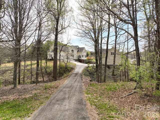 6665 Dellwood Drive, Kannapolis, NC 28081