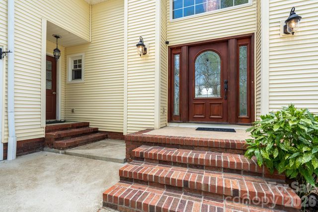 6665 Dellwood Drive, Kannapolis, NC 28081