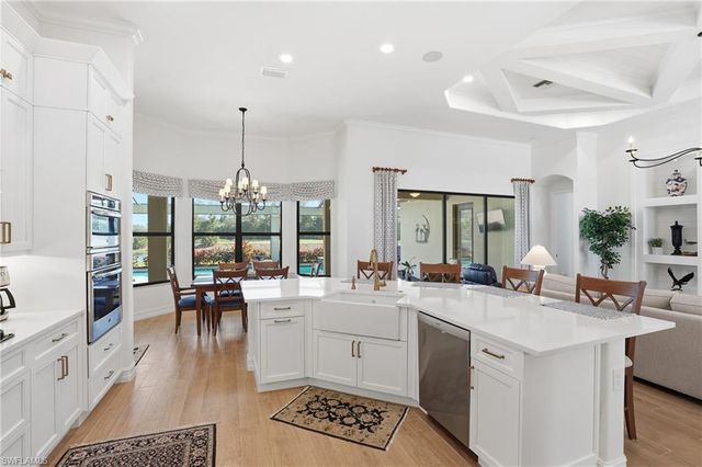 9923 Corso Bello DR, Naples, FL 34113