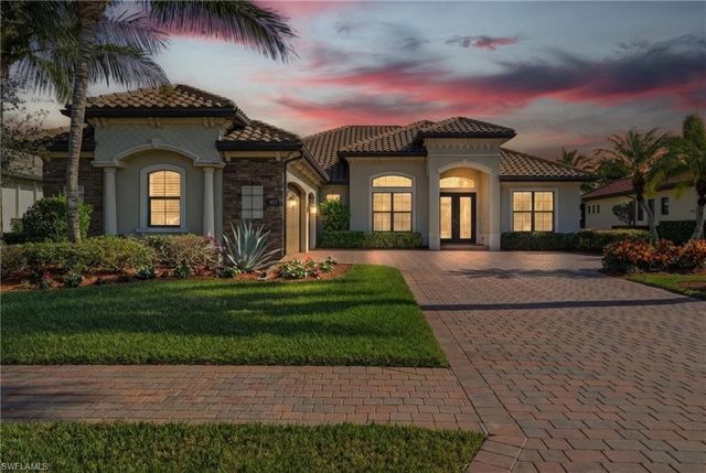 9923 Corso Bello DR, Naples, FL 34113