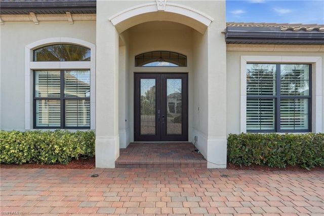 9923 Corso Bello DR, Naples, FL 34113