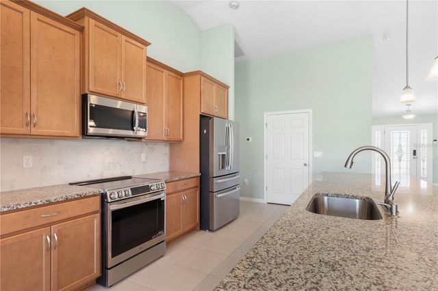 74 FORTRESS PLACE, Palm Coast, FL 32137