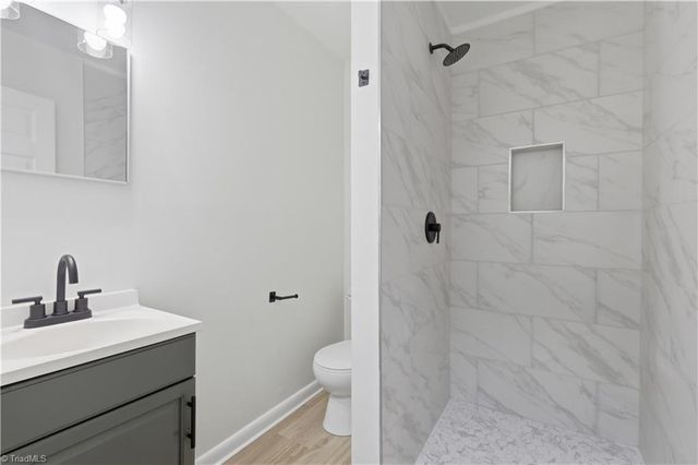 2301 Ontario Street, Greensboro, NC 27403