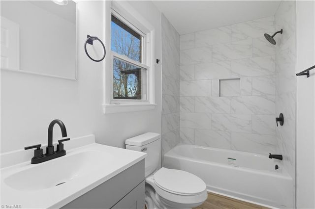 2301 Ontario Street, Greensboro, NC 27403