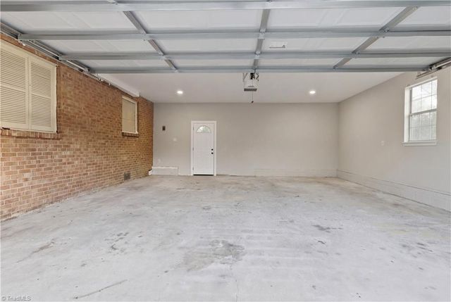 2301 Ontario Street, Greensboro, NC 27403