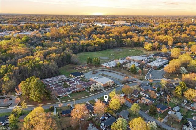 2301 Ontario Street, Greensboro, NC 27403