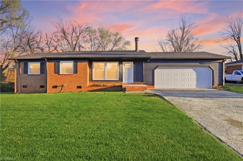 2301 Ontario Street, Greensboro, NC 27403