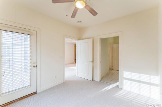 420 Pacing Way, Westbury, NY 11590