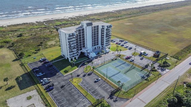 415 E Beach Drive 305, Galveston, TX 77550