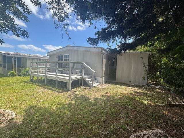1813 Sabel Drive, Deerfield Beach, FL 33442