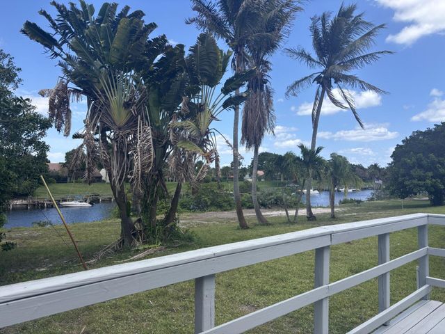 1813 Sabel Drive, Deerfield Beach, FL 33442