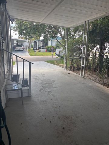 1813 Sabel Drive, Deerfield Beach, FL 33442