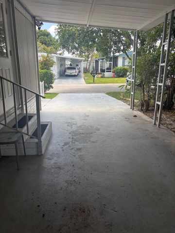 1813 Sabel Drive, Deerfield Beach, FL 33442