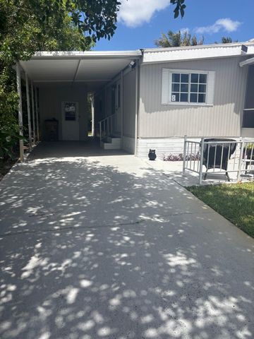 1813 Sabel Drive, Deerfield Beach, FL 33442