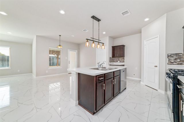 5502 Creekside Ridge Trail, Katy, TX 77449