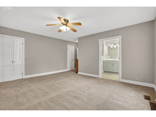 1210 Se 57TH Ave, Portland, OR 97215