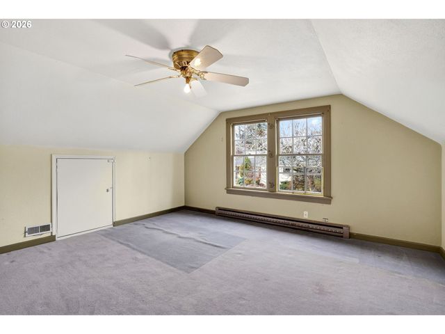 1210 Se 57TH Ave, Portland, OR 97215