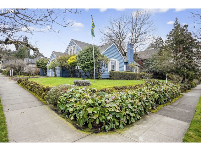 1210 Se 57TH Ave, Portland, OR 97215