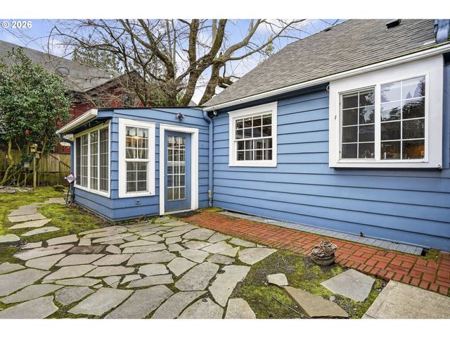 1210 Se 57TH Ave, Portland, OR 97215