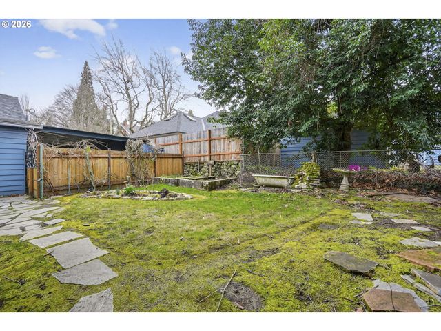 1210 Se 57TH Ave, Portland, OR 97215