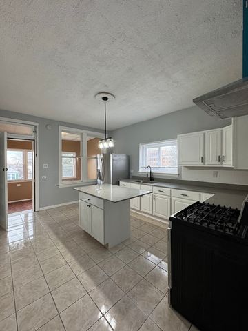 2329 S Austin Boulevard 2, Cicero, IL 60804