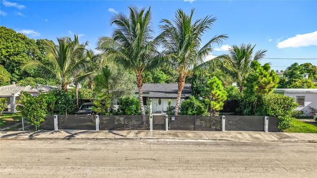 10045 SW 172nd St, Miami, FL 33157