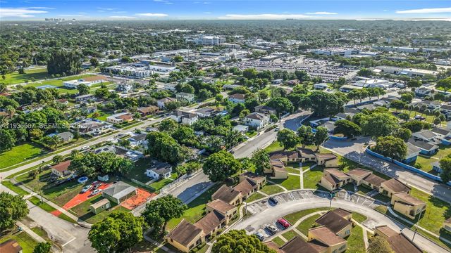 10045 SW 172nd St, Miami, FL 33157