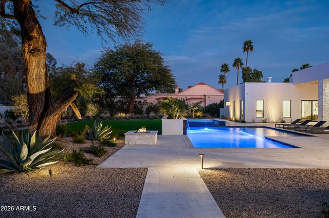 6748 E BERNEIL Lane, Paradise Valley, AZ 85253