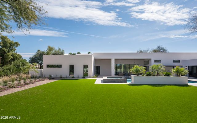 6748 E BERNEIL Lane, Paradise Valley, AZ 85253