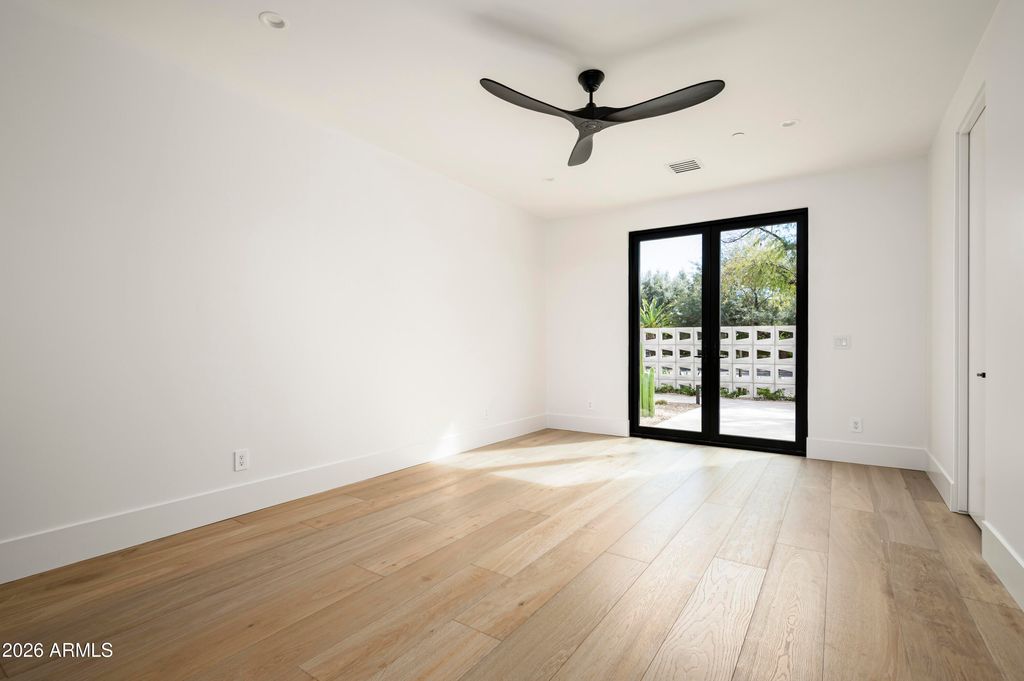 Image 48 of property listing at 6748 E BERNEIL Lane, Paradise Valley, AZ 85253