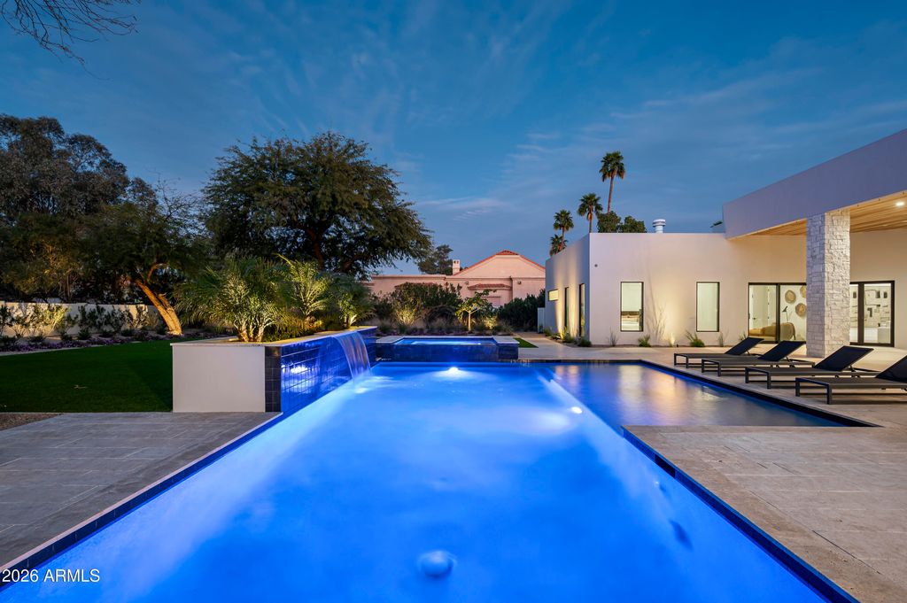 Image 61 of property listing at 6748 E BERNEIL Lane, Paradise Valley, AZ 85253