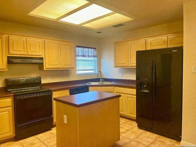 131 La Garde, San Antonio, TX 78223