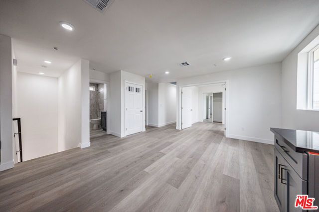 1617 W 55th Street, Los Angeles, CA 90062