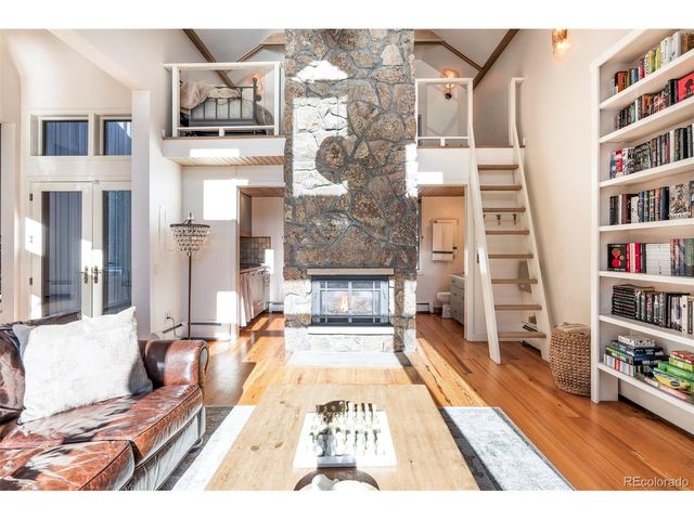 36 Castle Pines Dr, Castle Rock, CO 80108