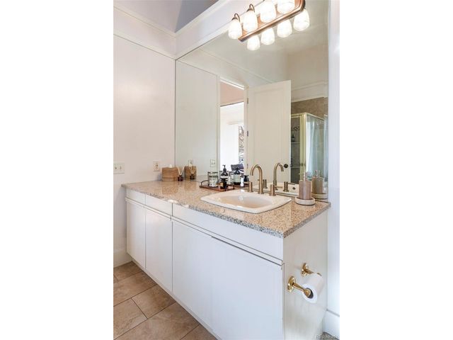 36 Castle Pines Dr, Castle Rock, CO 80108