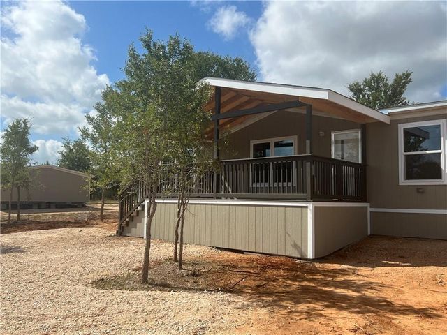 160 Arosa DR, Elgin, TX 78621