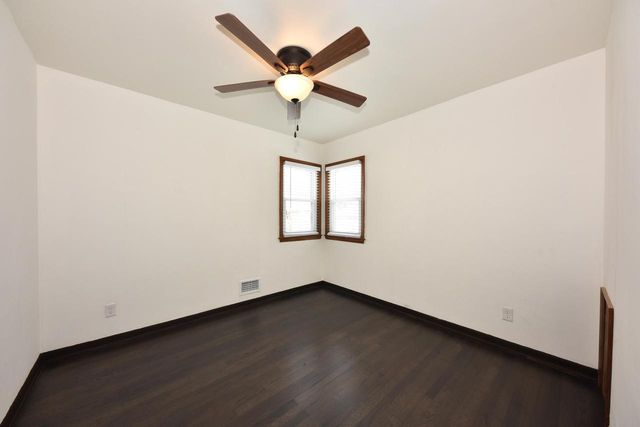 4314 N 68th STREET, Milwaukee, WI 53216