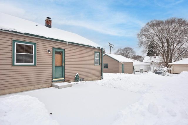 4314 N 68th STREET, Milwaukee, WI 53216