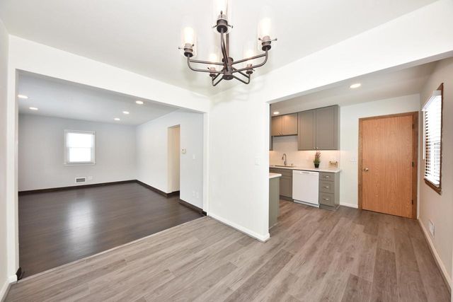 4314 N 68th STREET, Milwaukee, WI 53216