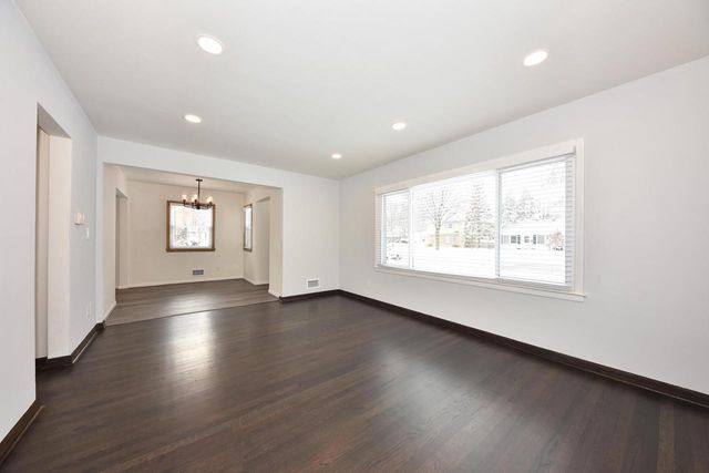 4314 N 68th STREET, Milwaukee, WI 53216