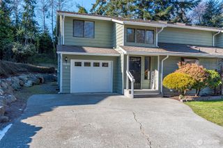 1252 NW Lanyard Loop #2, Oak Harbor, WA 98277