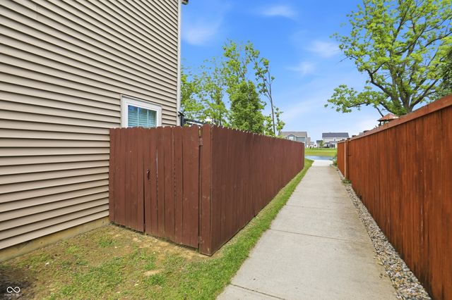 18195 Pennsy Way, Westfield, IN 46074