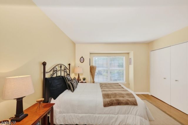 147 Picadilly Pl, Franklin Twp., NJ 08873