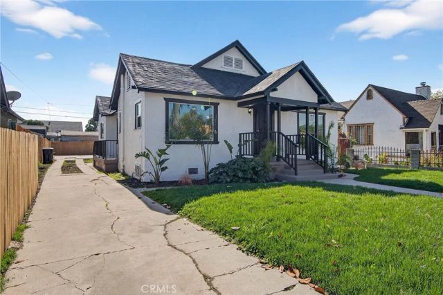 1052 W 74th, Los Angeles, CA 90044