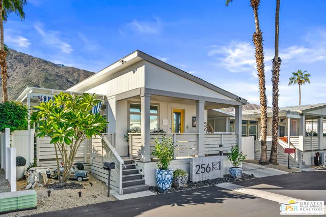 256 Lei Drive, Palm Springs, CA 92264