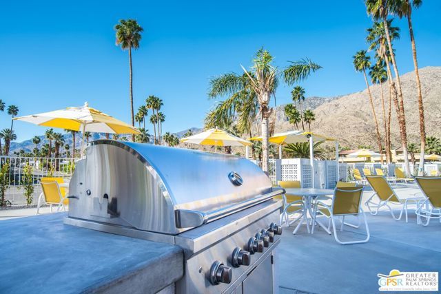 256 Lei Drive, Palm Springs, CA 92264